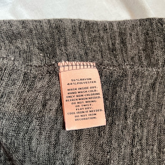 Juicy Couture 3/4-Sleeve Heathered Gray Top with Beaded Neckline - Picture 4 of 5